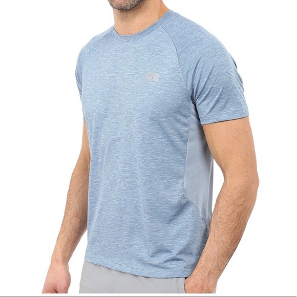 M The North Face Ambition Short Sleeve Shirt - Picture 1 of 4